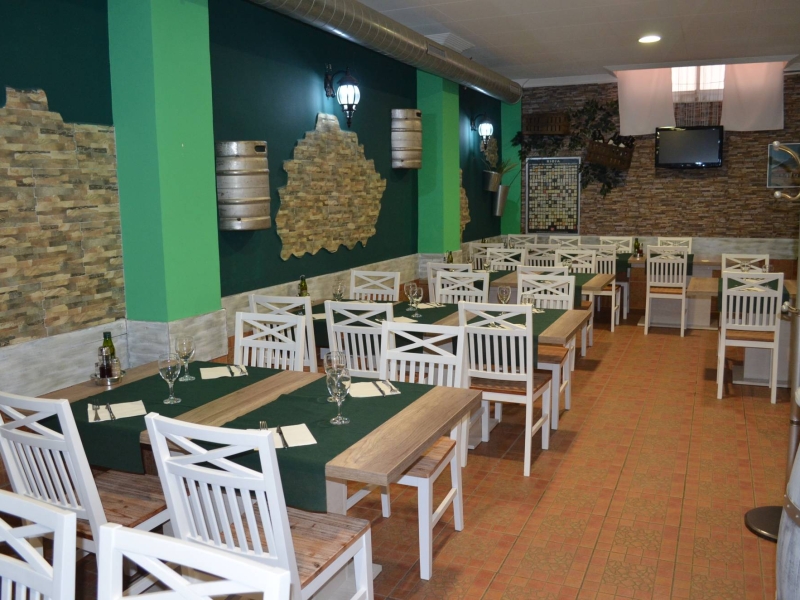 Cenas de grupo en El Cortijo 